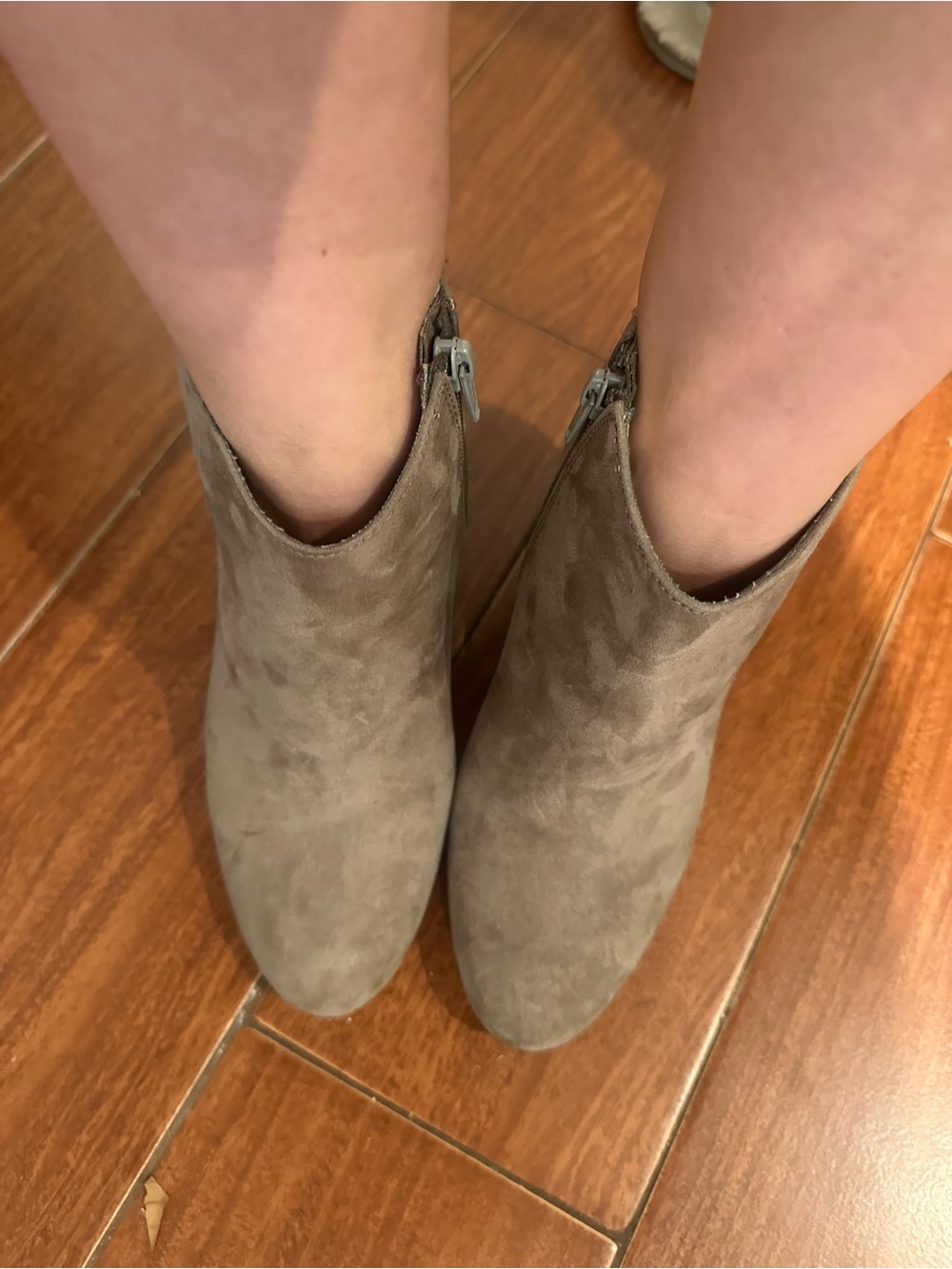 WW Express Taupe Suede Block Heel Ankle Booties Size 7